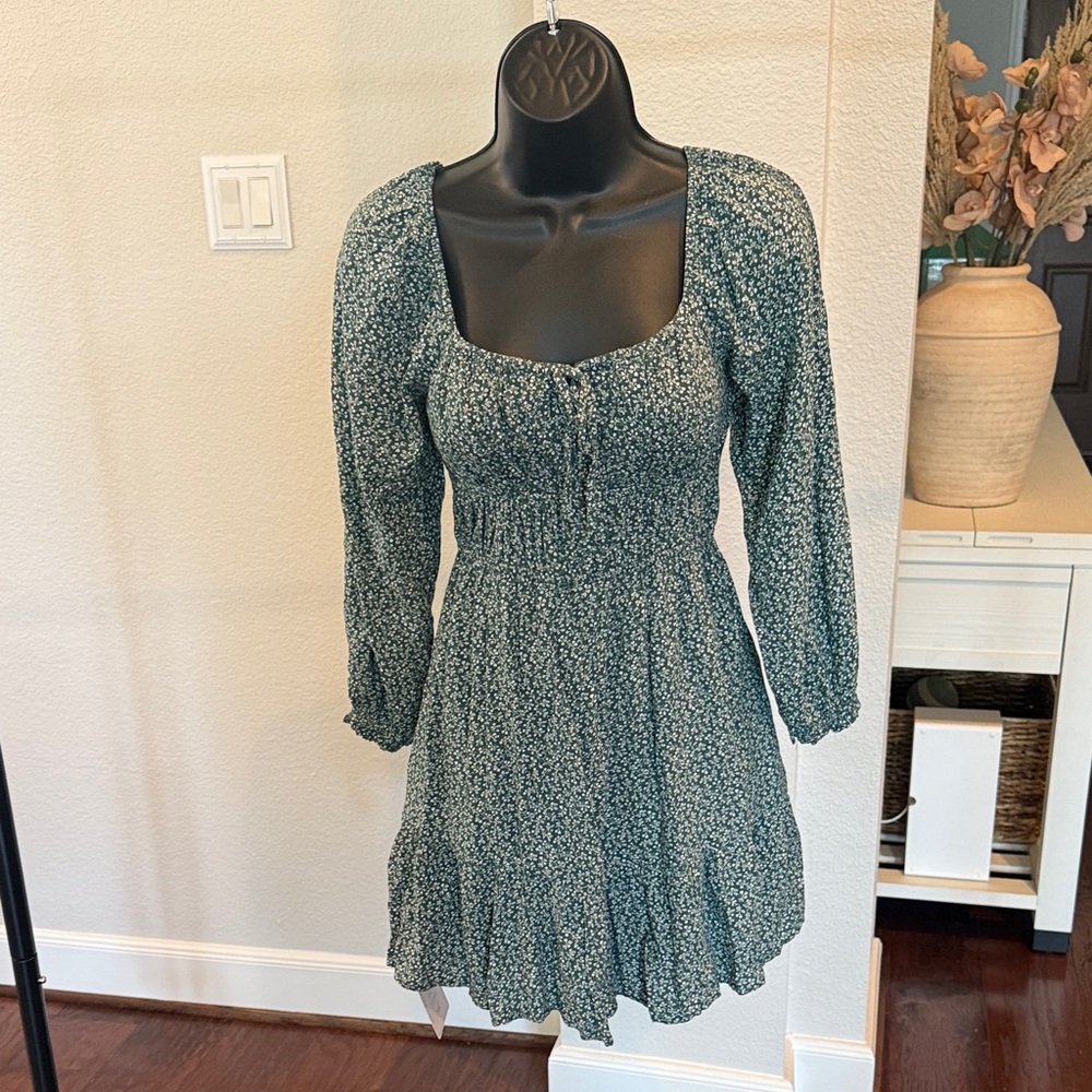 Floral Green Long Sleeve Dress